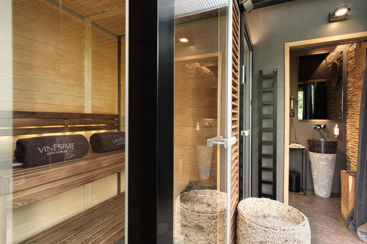 Le Domaine Des Pres Verts Suites & Chambres Avec Jacuzzi Privatif Jouey Buitenkant foto