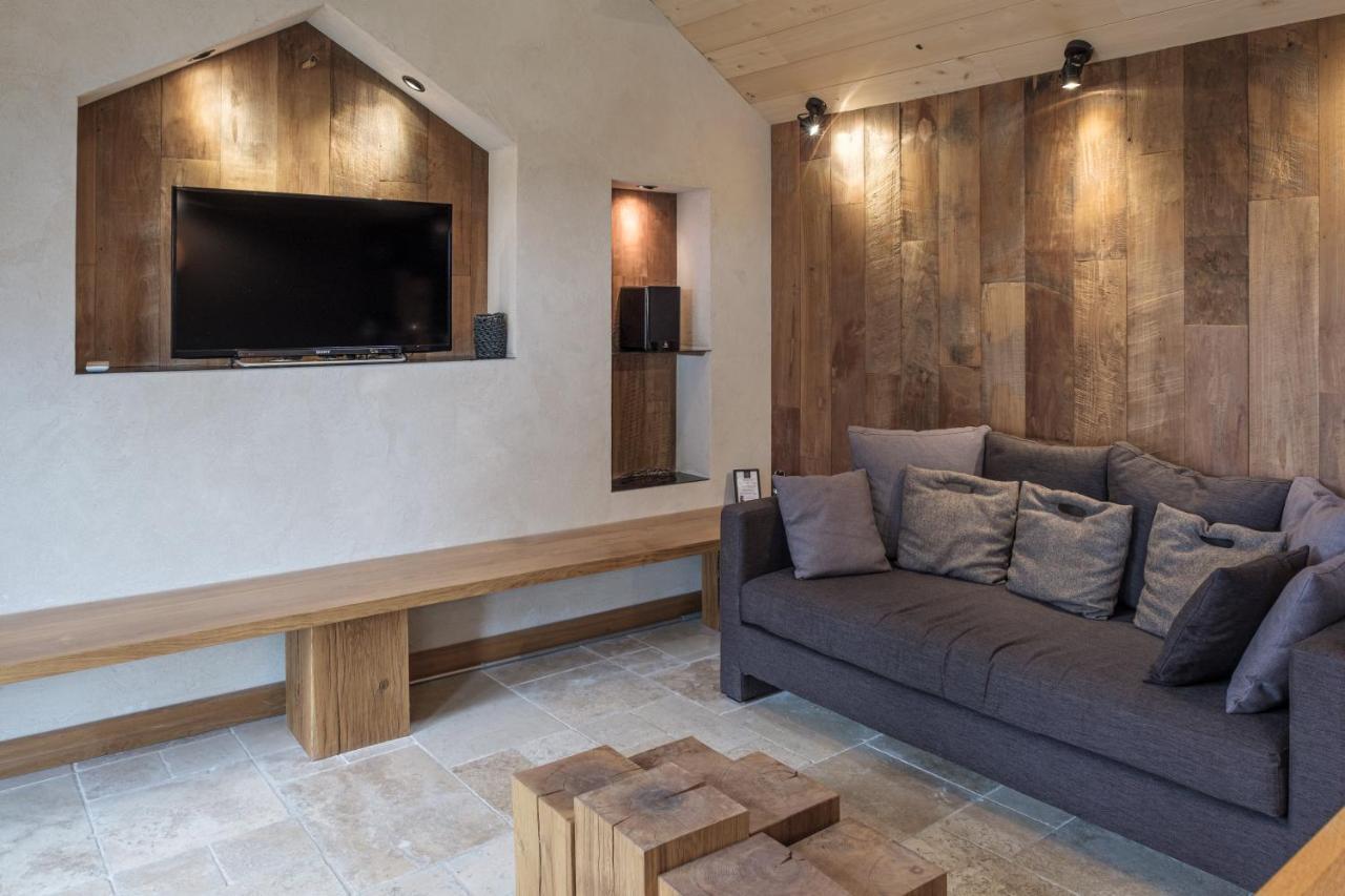 Le Domaine Des Pres Verts Suites & Chambres Avec Jacuzzi Privatif Jouey Buitenkant foto