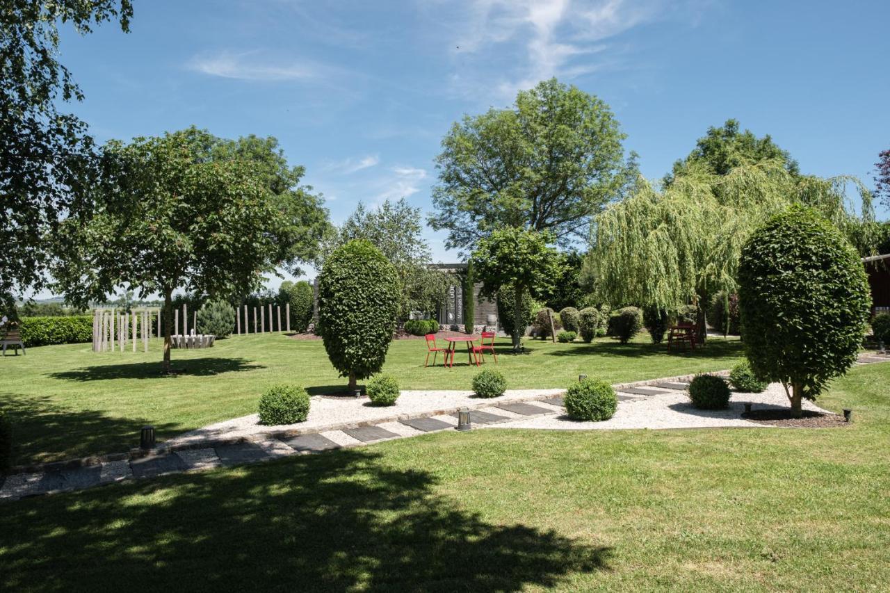 Le Domaine Des Pres Verts Suites & Chambres Avec Jacuzzi Privatif Jouey Buitenkant foto