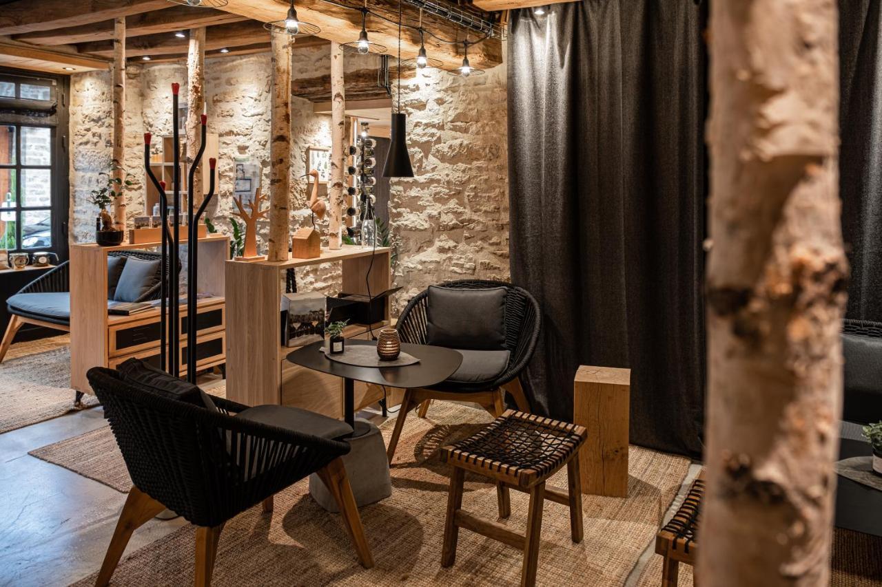 Le Domaine Des Pres Verts Suites & Chambres Avec Jacuzzi Privatif Jouey Buitenkant foto
