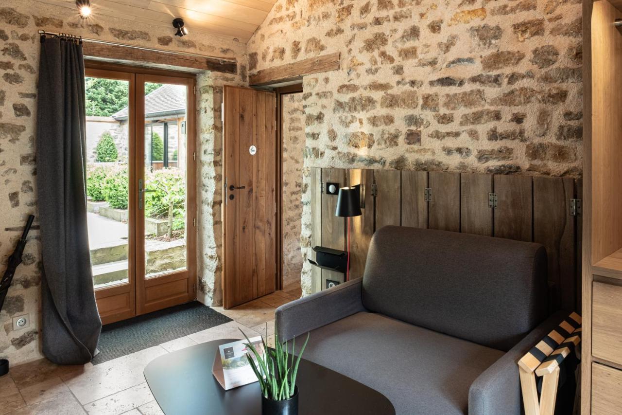 Le Domaine Des Pres Verts Suites & Chambres Avec Jacuzzi Privatif Jouey Buitenkant foto