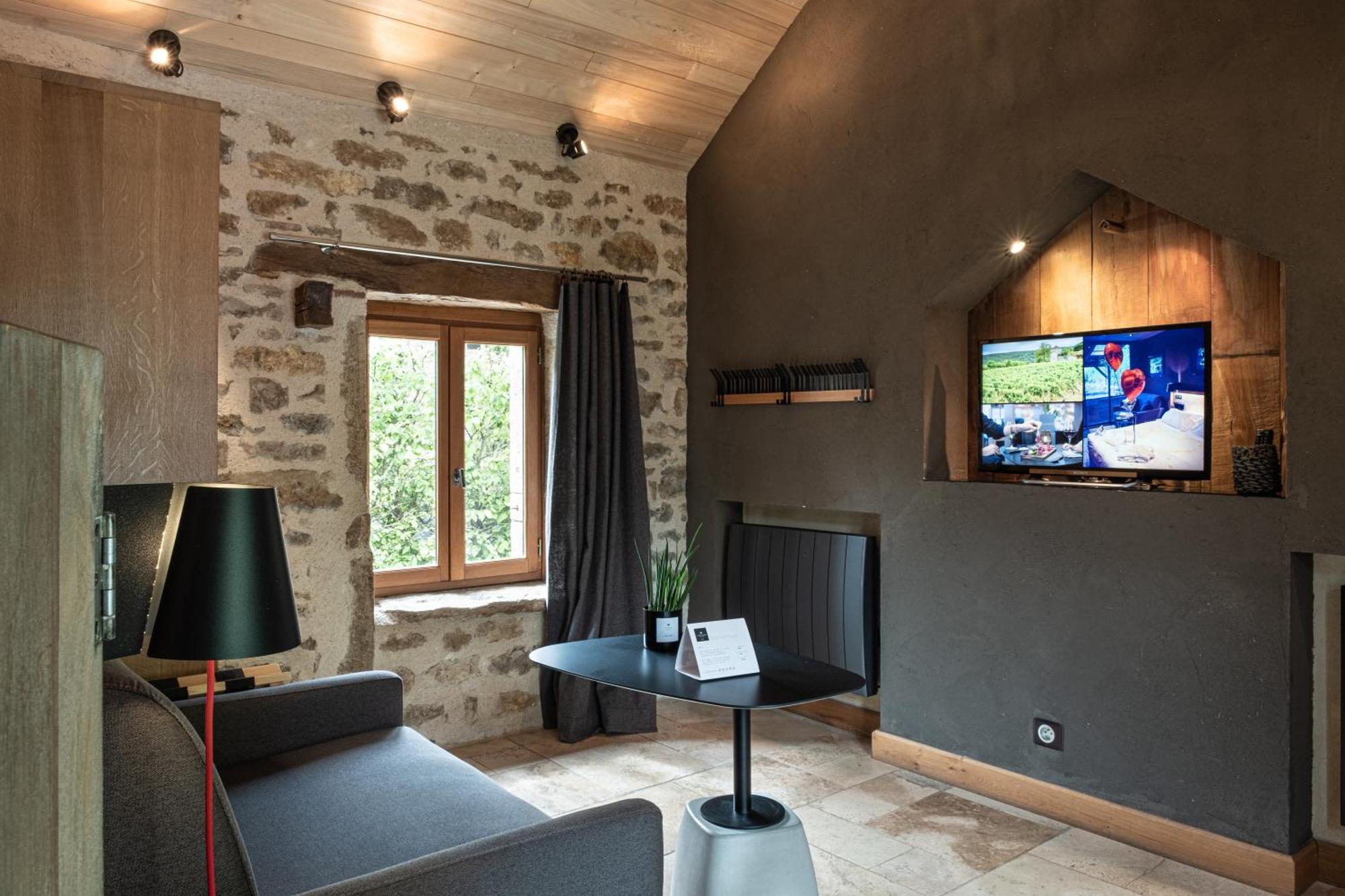 Le Domaine Des Pres Verts Suites & Chambres Avec Jacuzzi Privatif Jouey Kamer foto